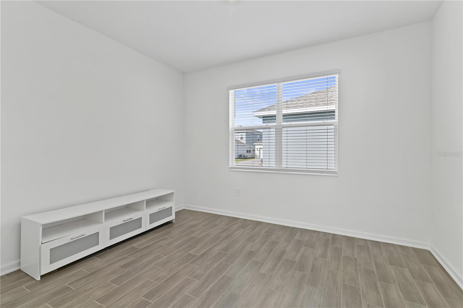 PINE GLEN - Residential Lease