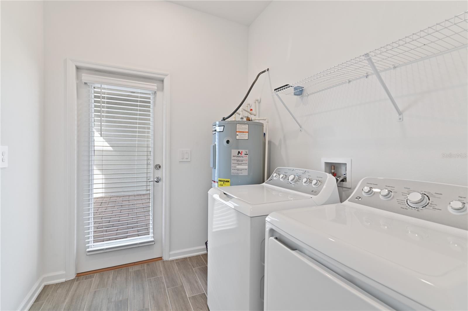 PINE GLEN - Residential Lease