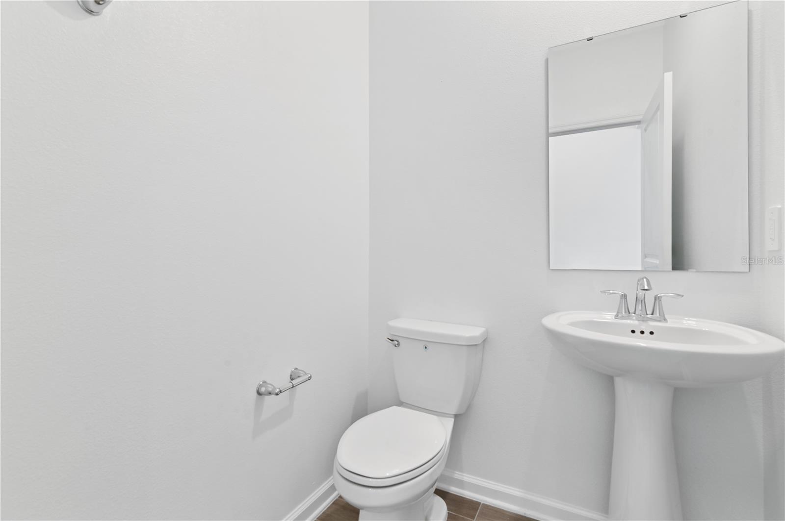 PINE GLEN - Residential Lease