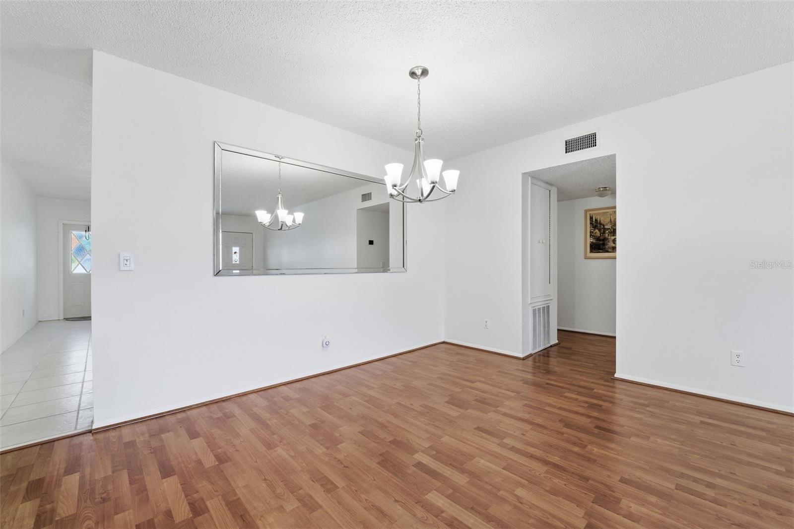 2220 SPANISH DRIVE 14