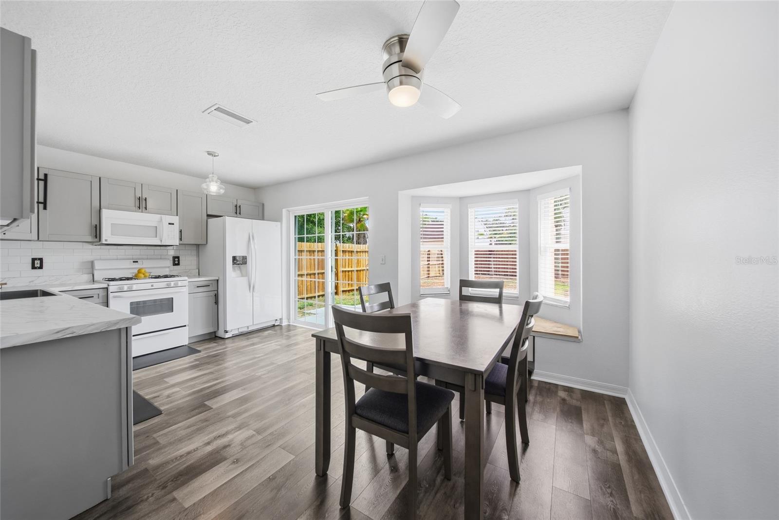 LAKESIDE TR A1 - Residential