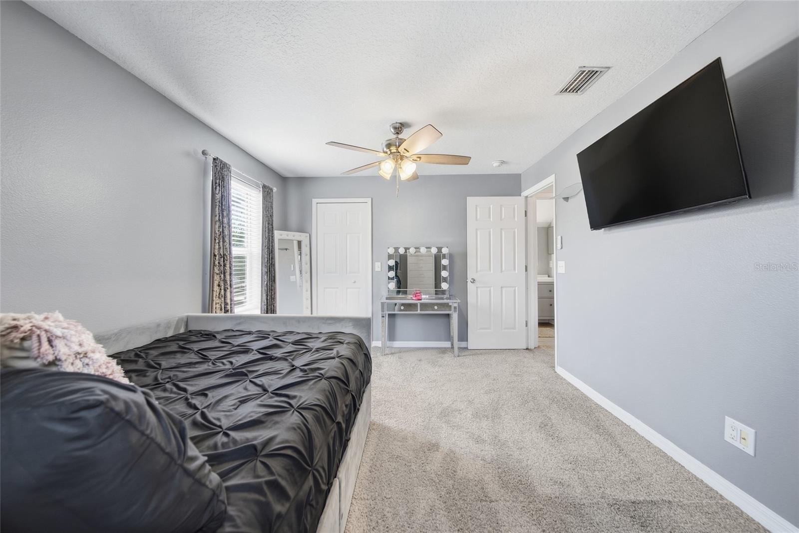 LAKESIDE TR A1 - Residential