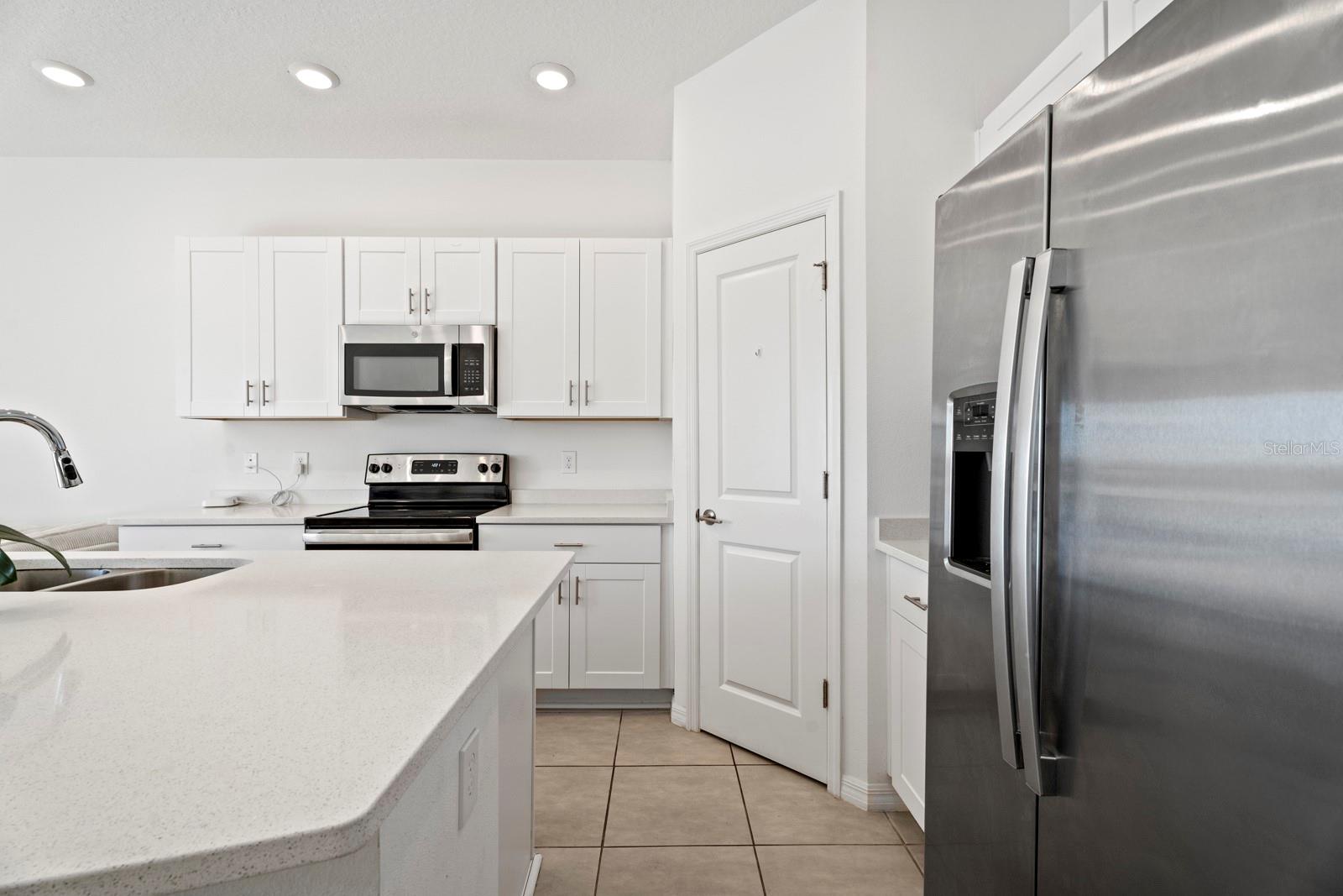 BELLALAGO POD G TOWNHOMES - Residential