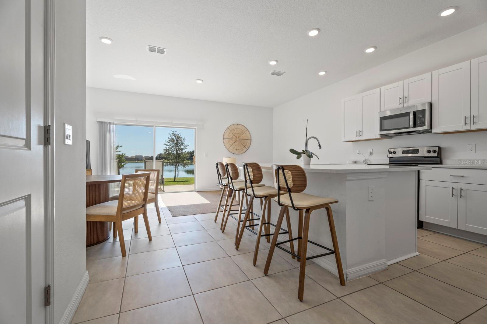 BELLALAGO POD G TOWNHOMES - Residential