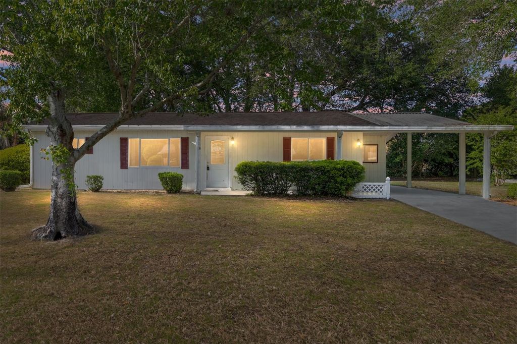 Photo of 9589 SW 102nd Place, Ocala, FL 34481 (MLS # OM722589)