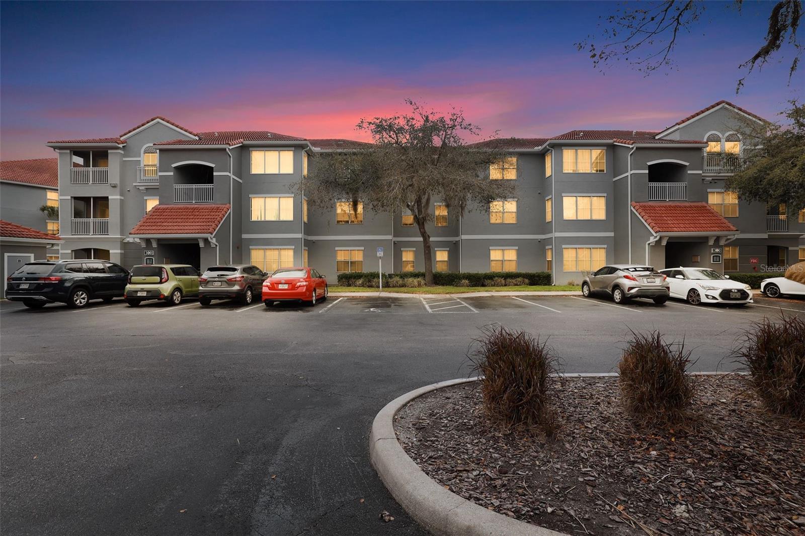 ENCLAVE AT RICHMOND PLACE - Residential Lease