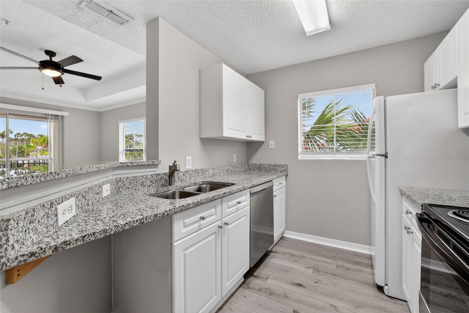 ENCLAVE AT RICHMOND PLACE - Residential Lease