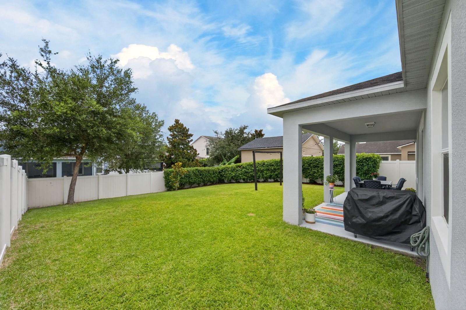 15162 EVERGREEN OAK LOOP