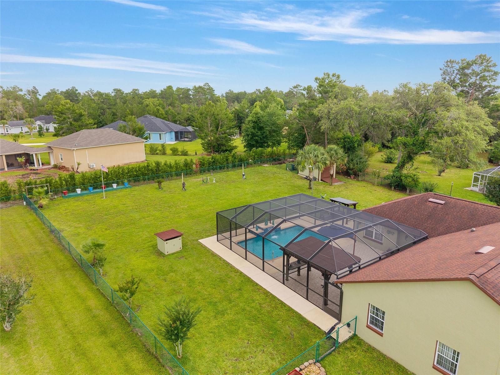 KINGSLAND COUNTRY ESTATE - Residential