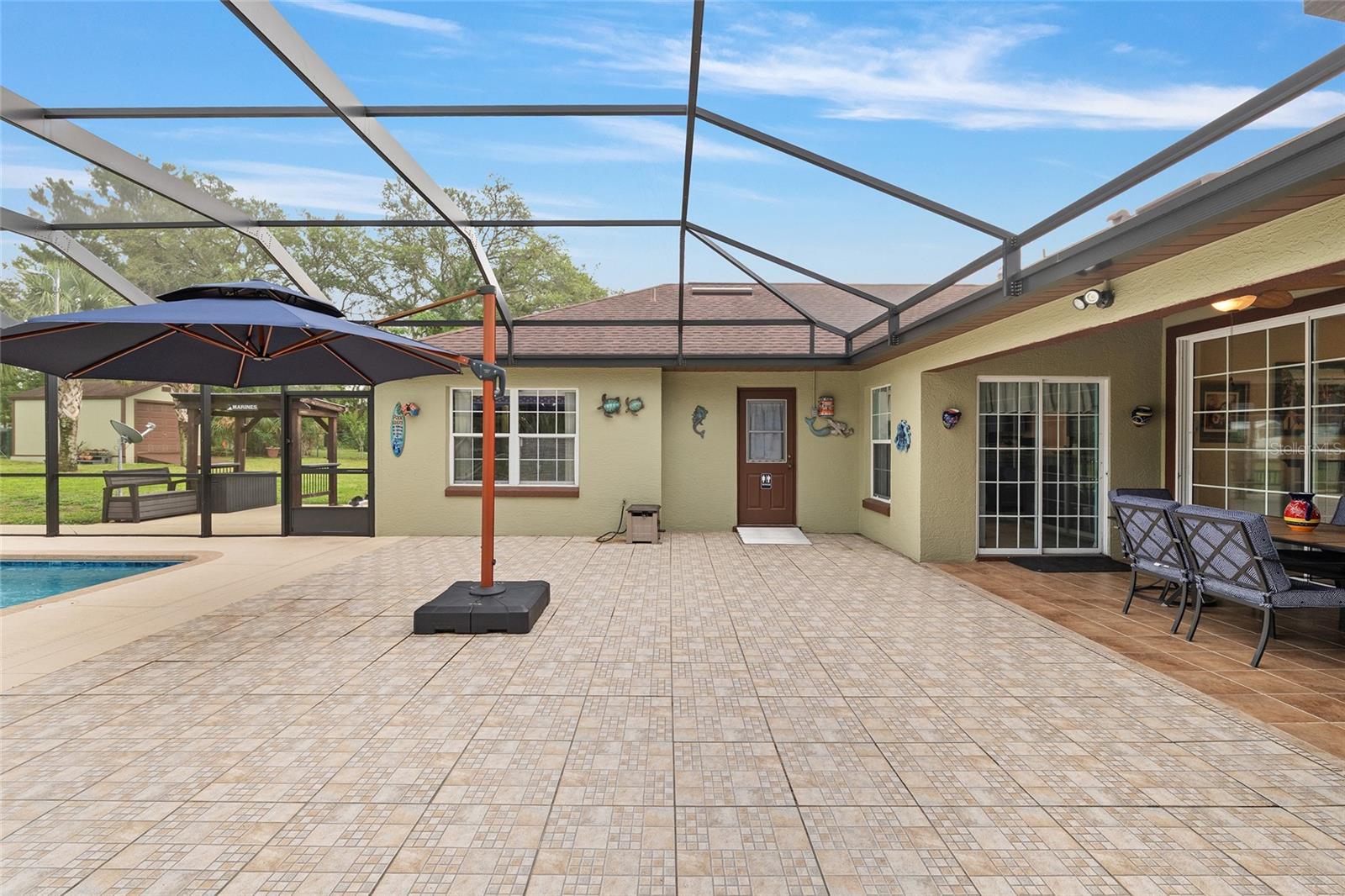 KINGSLAND COUNTRY ESTATE - Residential