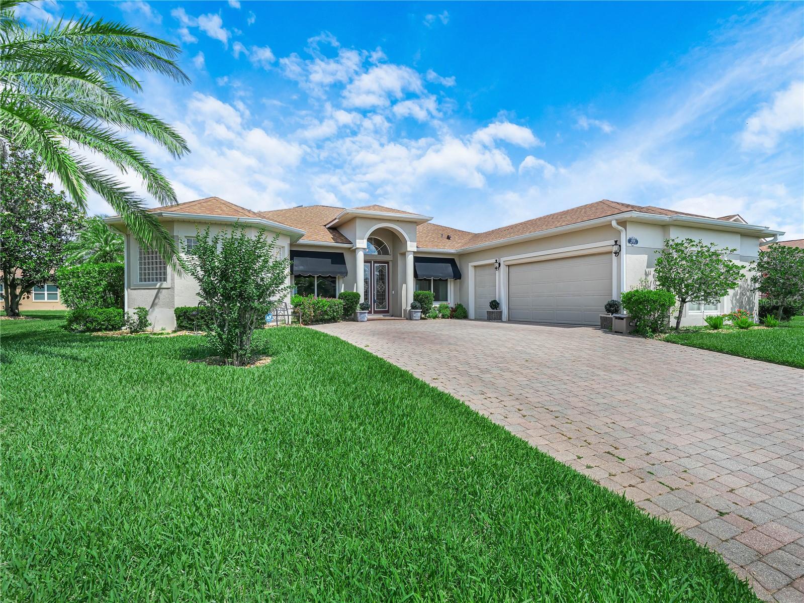 4004 SABLE LOOP DRIVE