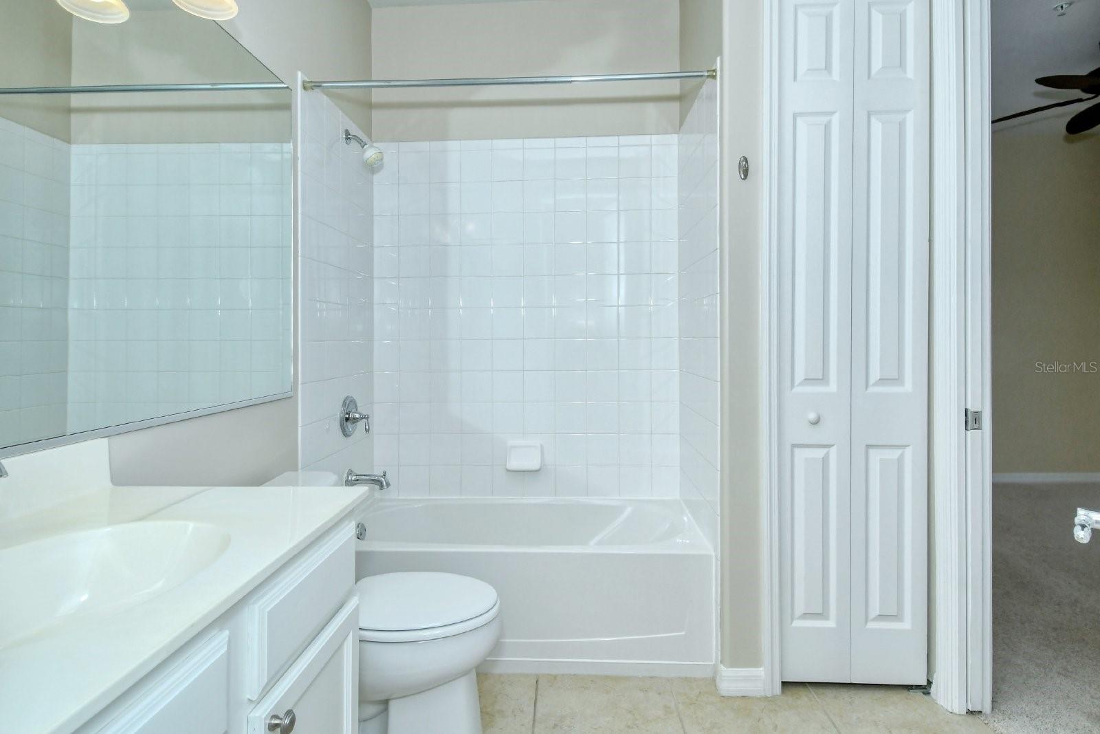 LAKESIDE AT ISLES ON PLMER RCH - Residential