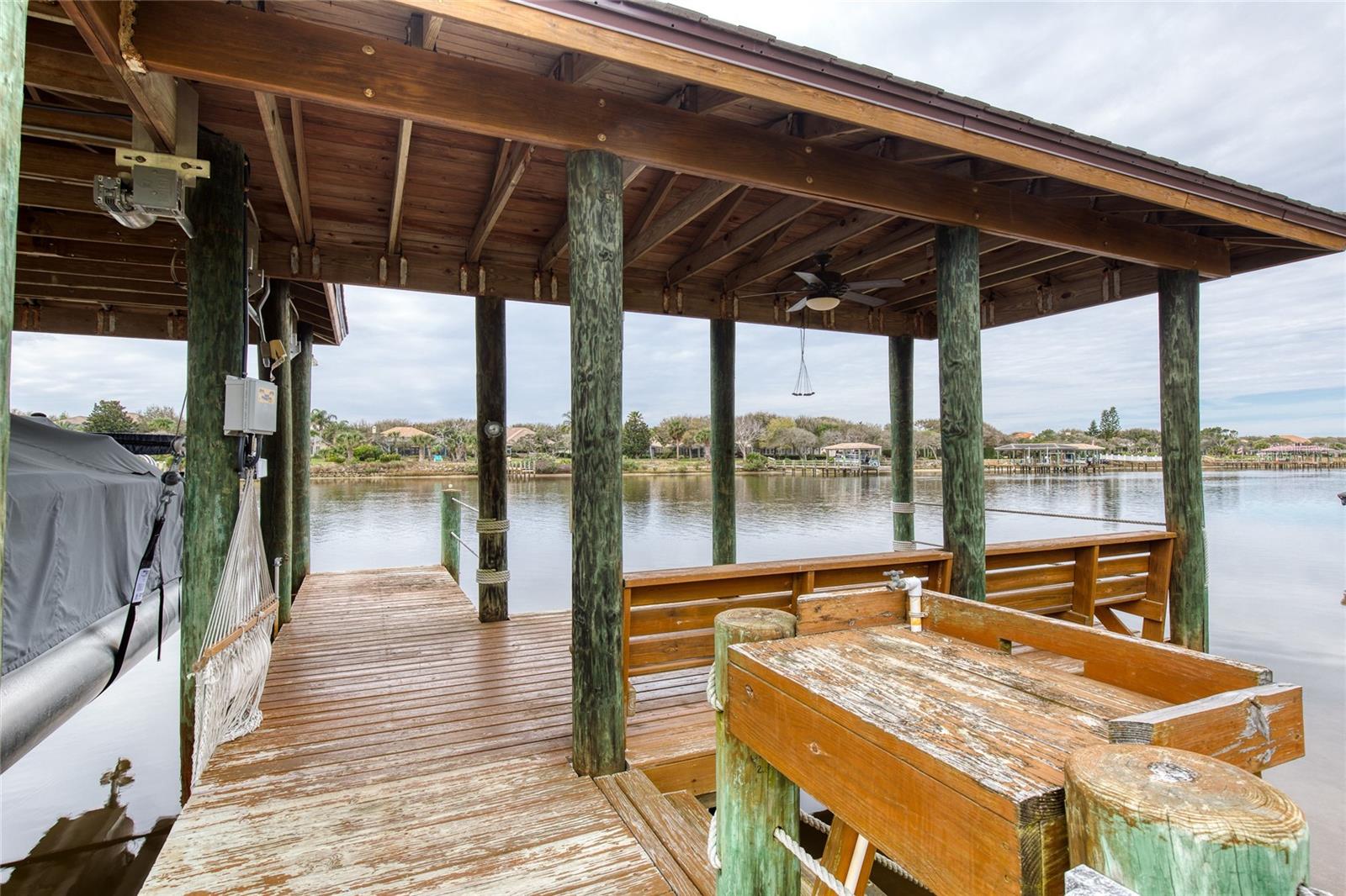 ISLAND ESTATES SUB - Residential