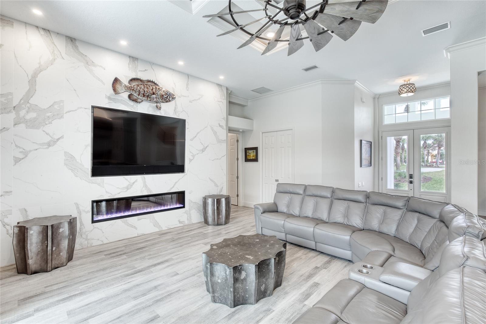 ISLAND ESTATES SUB - Residential