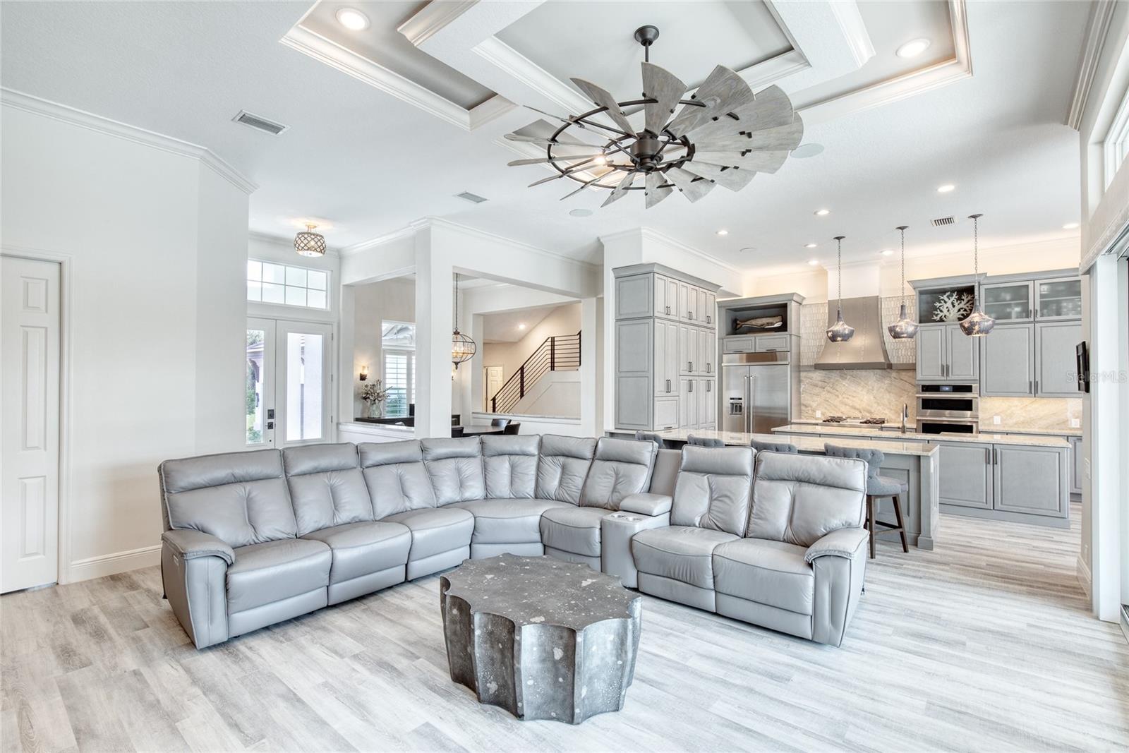 ISLAND ESTATES SUB - Residential