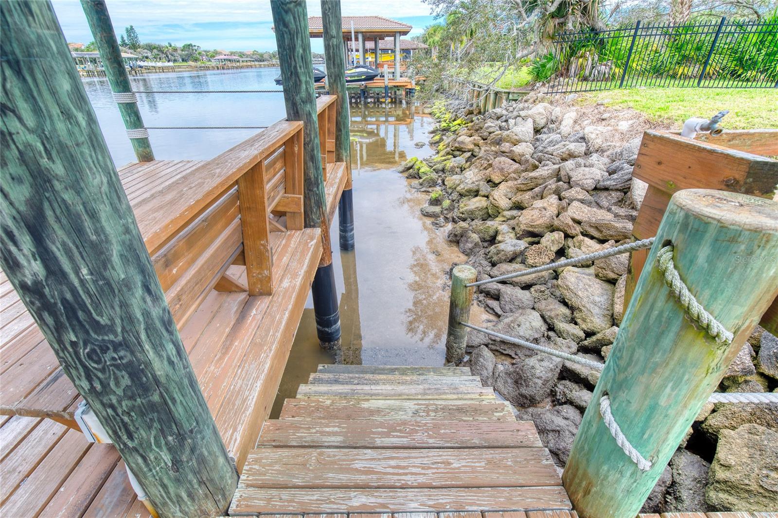 ISLAND ESTATES SUB - Residential