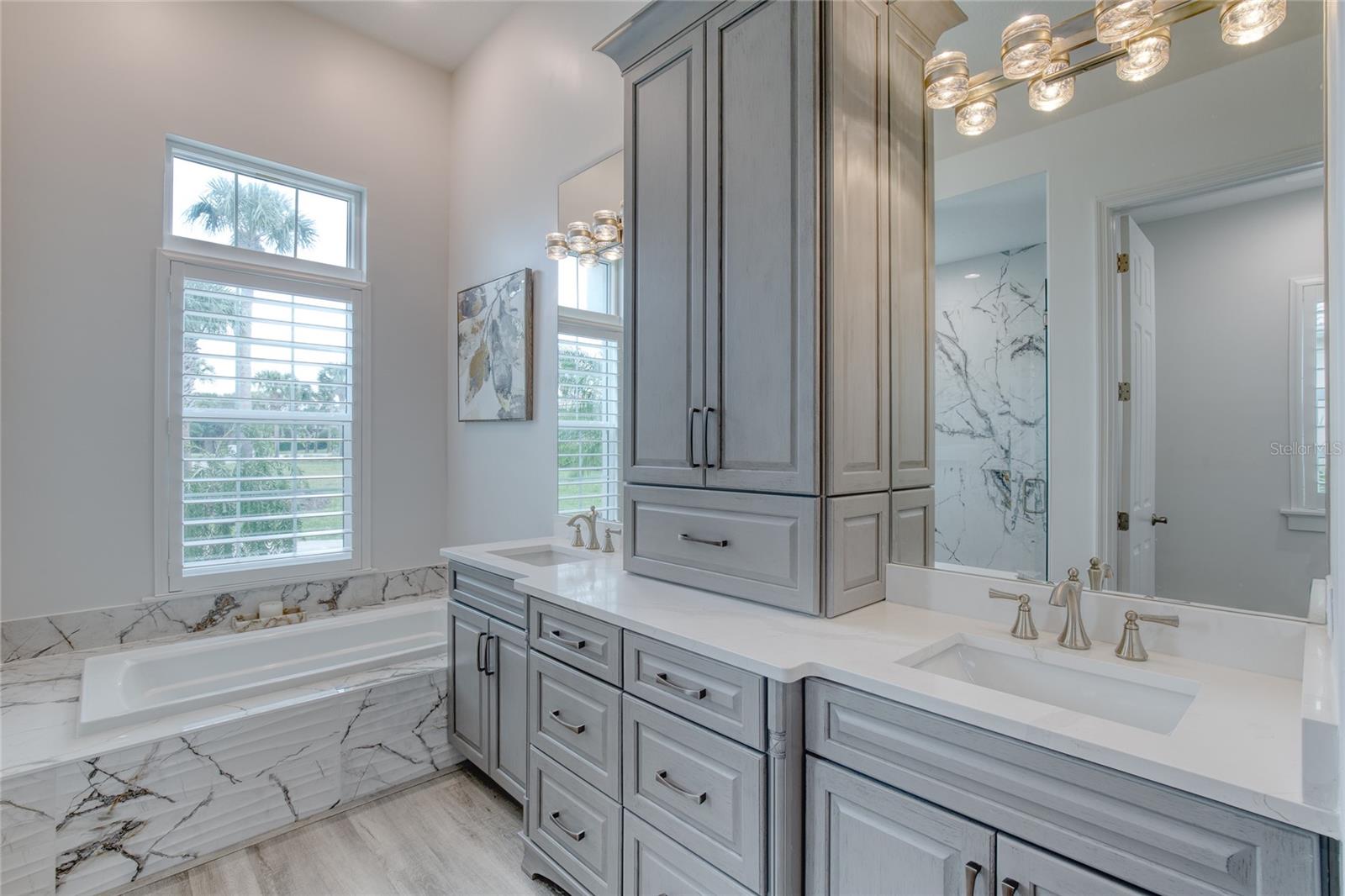 ISLAND ESTATES SUB - Residential