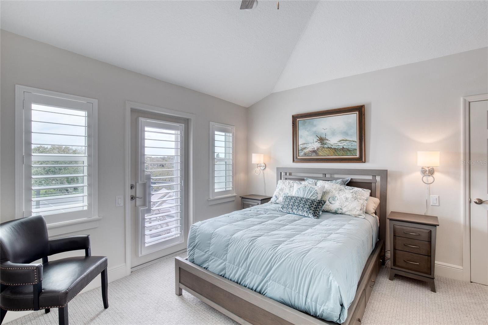 ISLAND ESTATES SUB - Residential