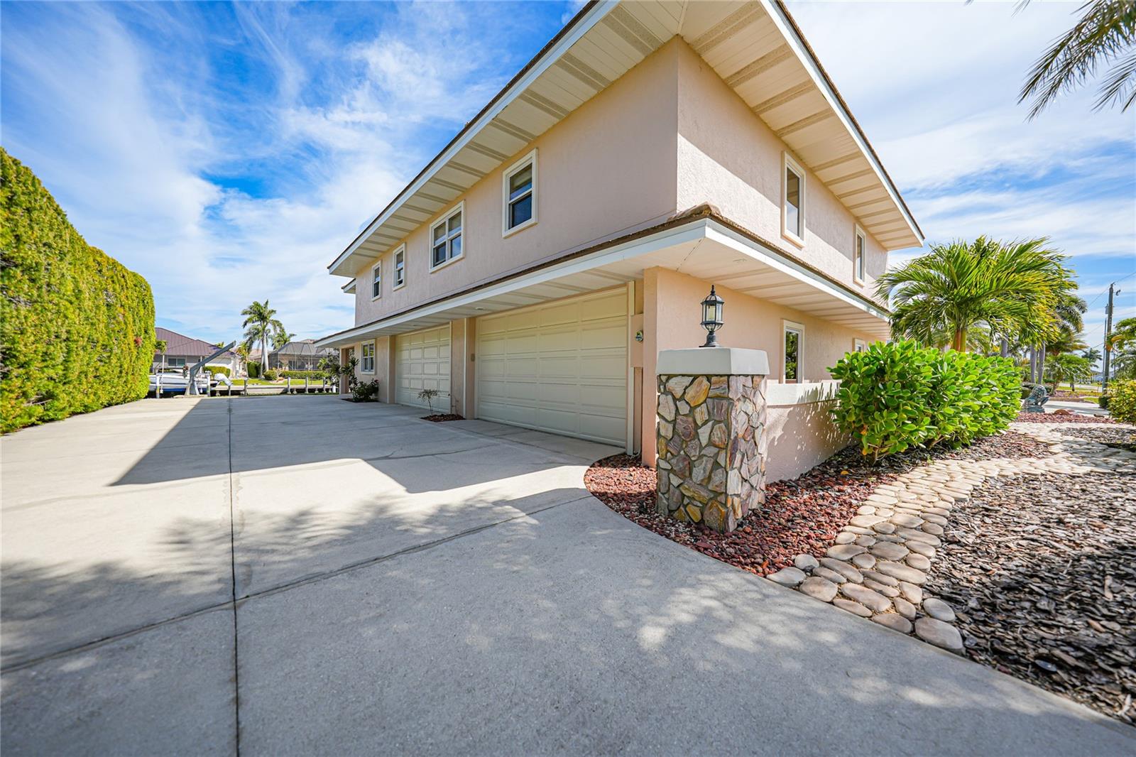 PUNTA GORDA ISLES SEC 12 - Residential
