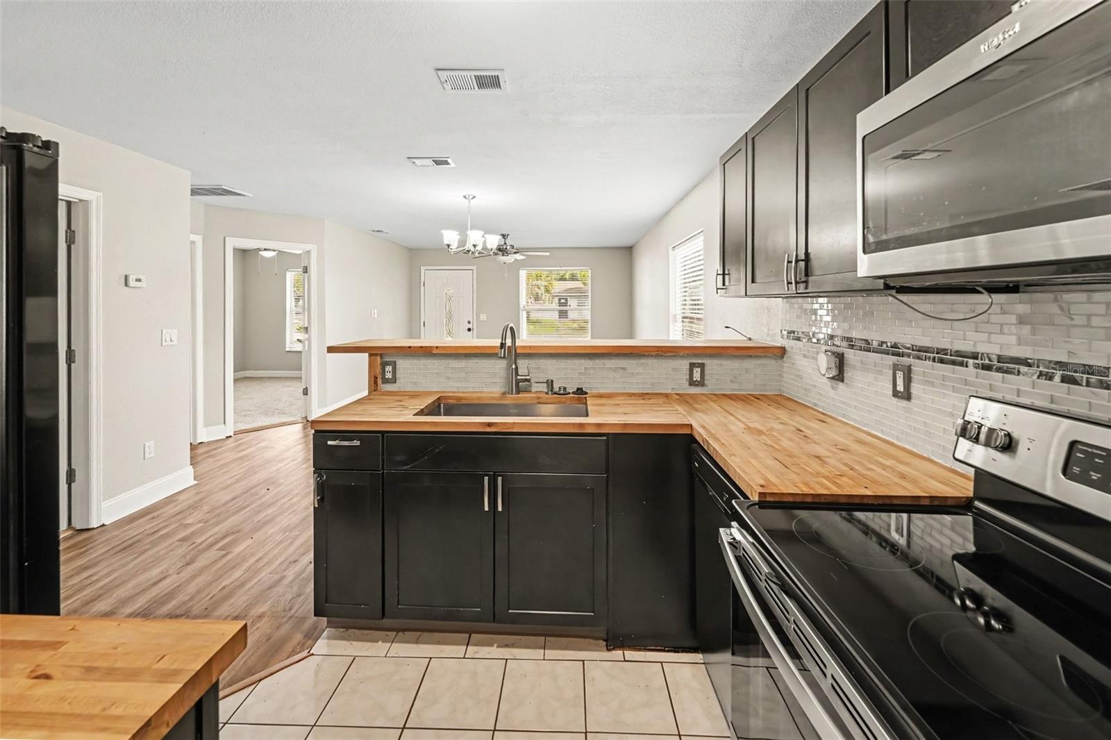 2620 13TH AVENUE S