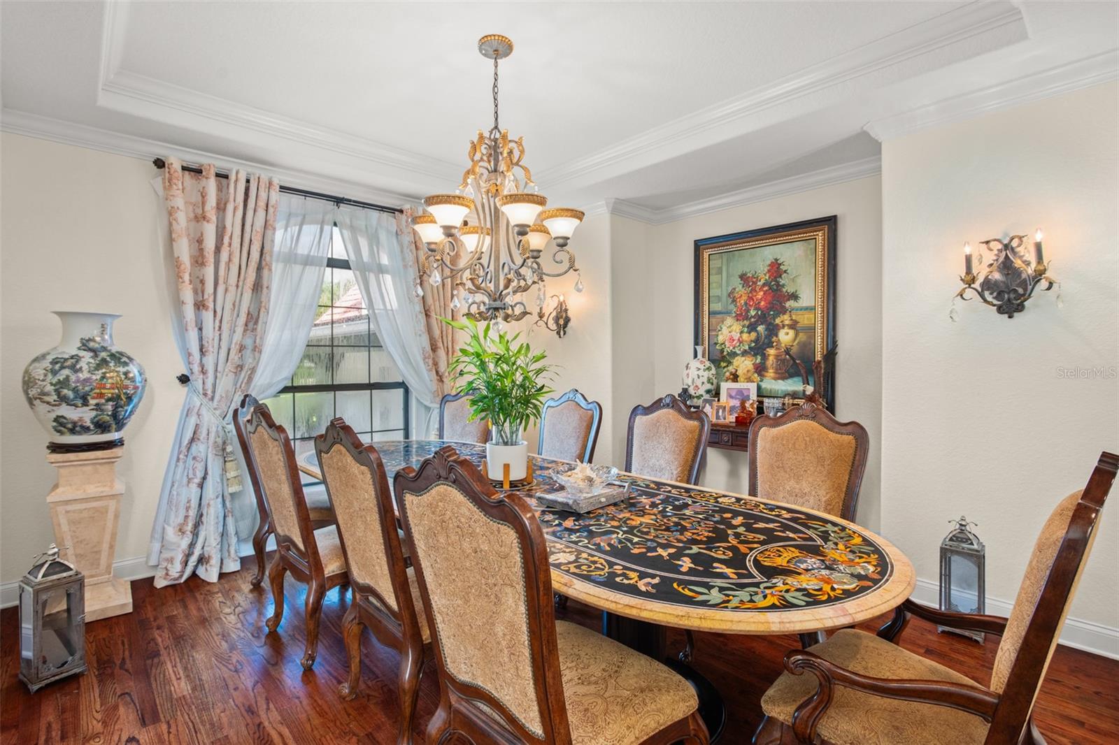 9011 PINNACLE CIRCLE