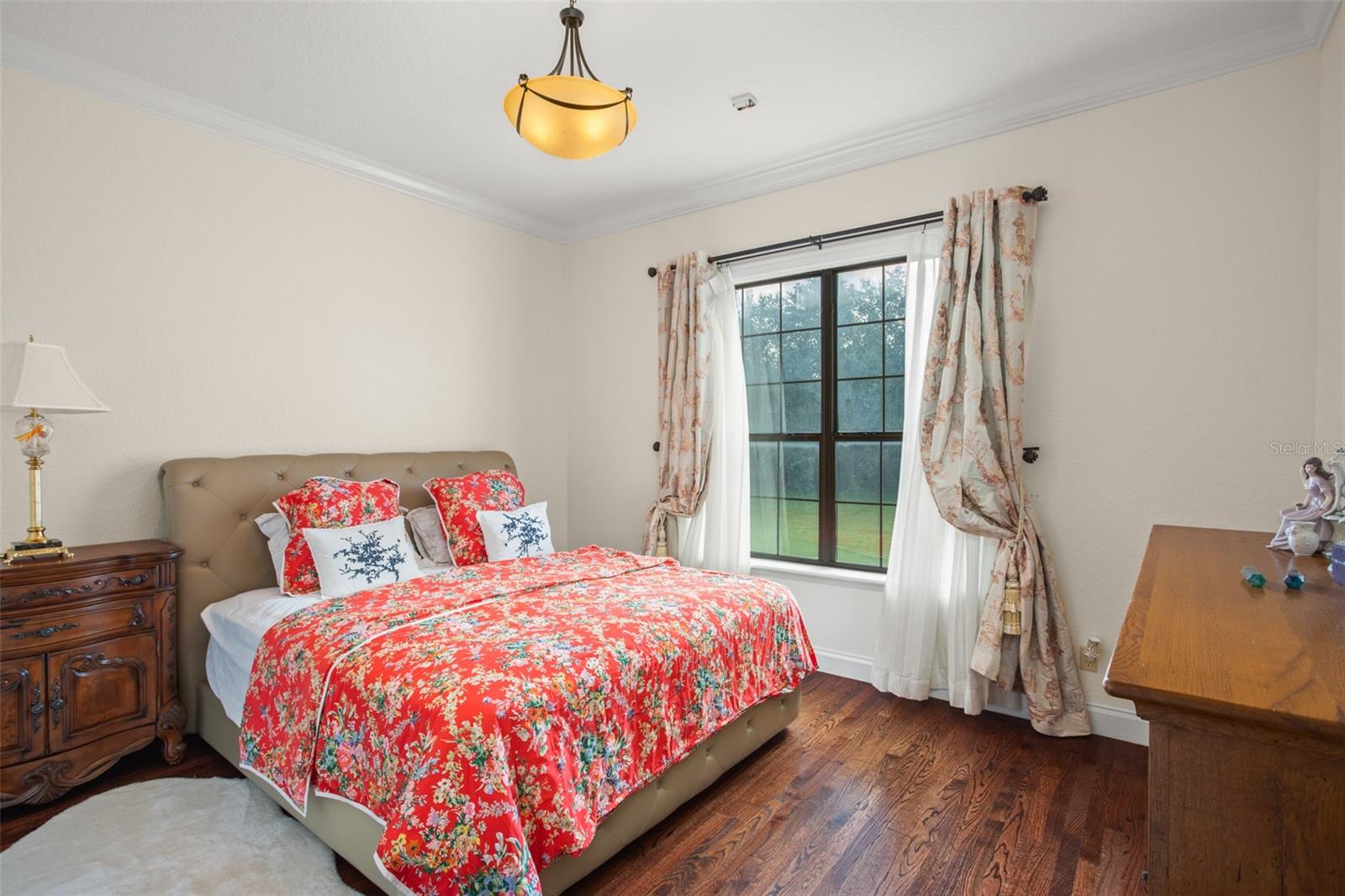 LAKE DOWN CREST - Residential