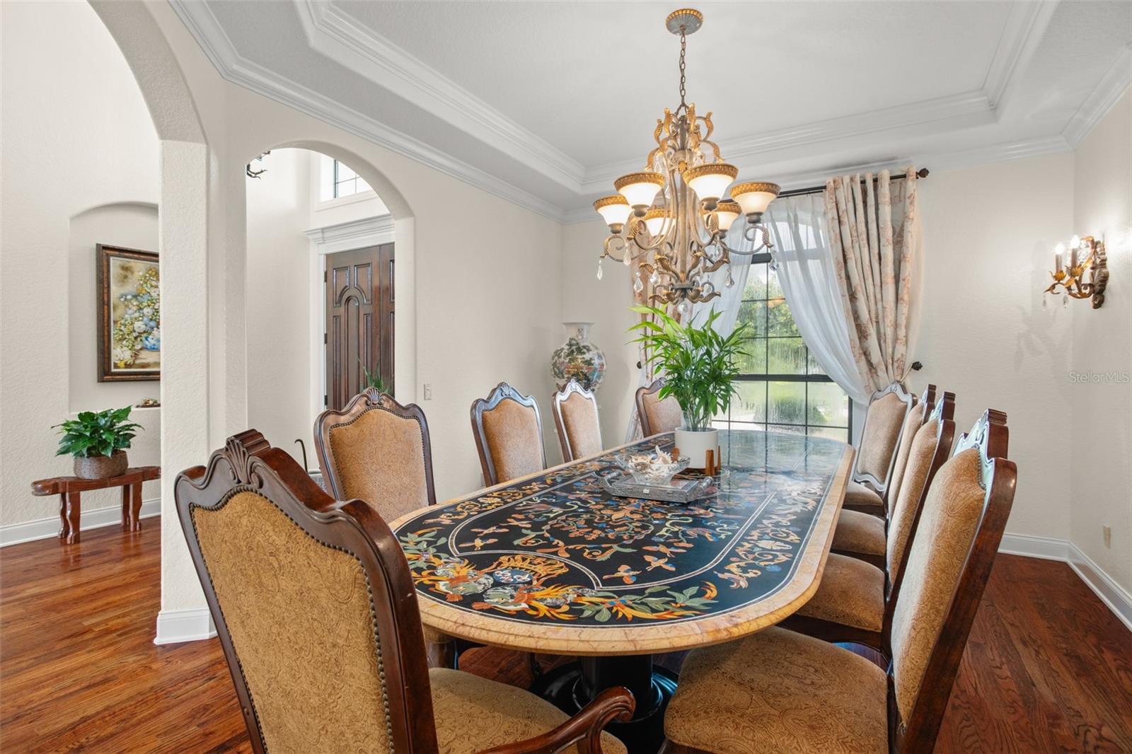 9011 PINNACLE CIRCLE