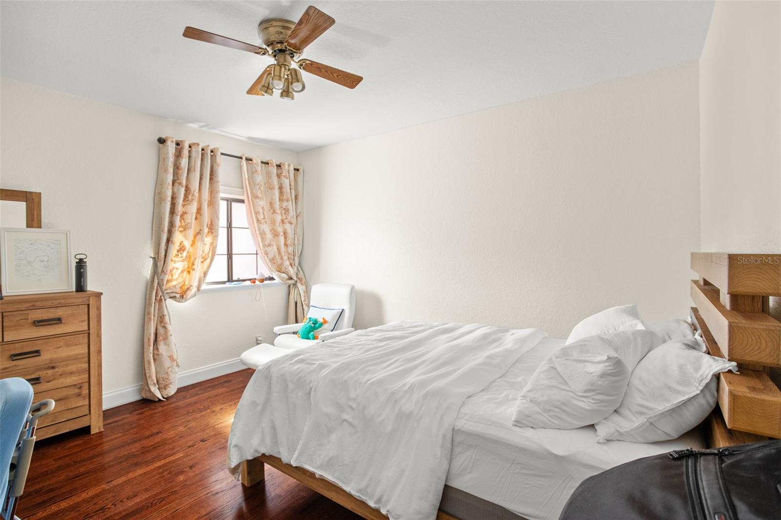 LAKE DOWN CREST - Residential