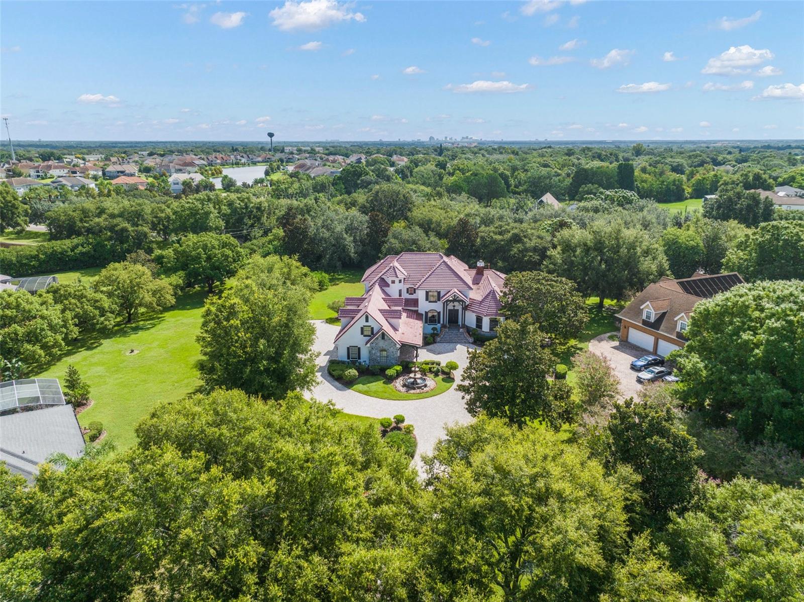 LAKE DOWN CREST - Residential