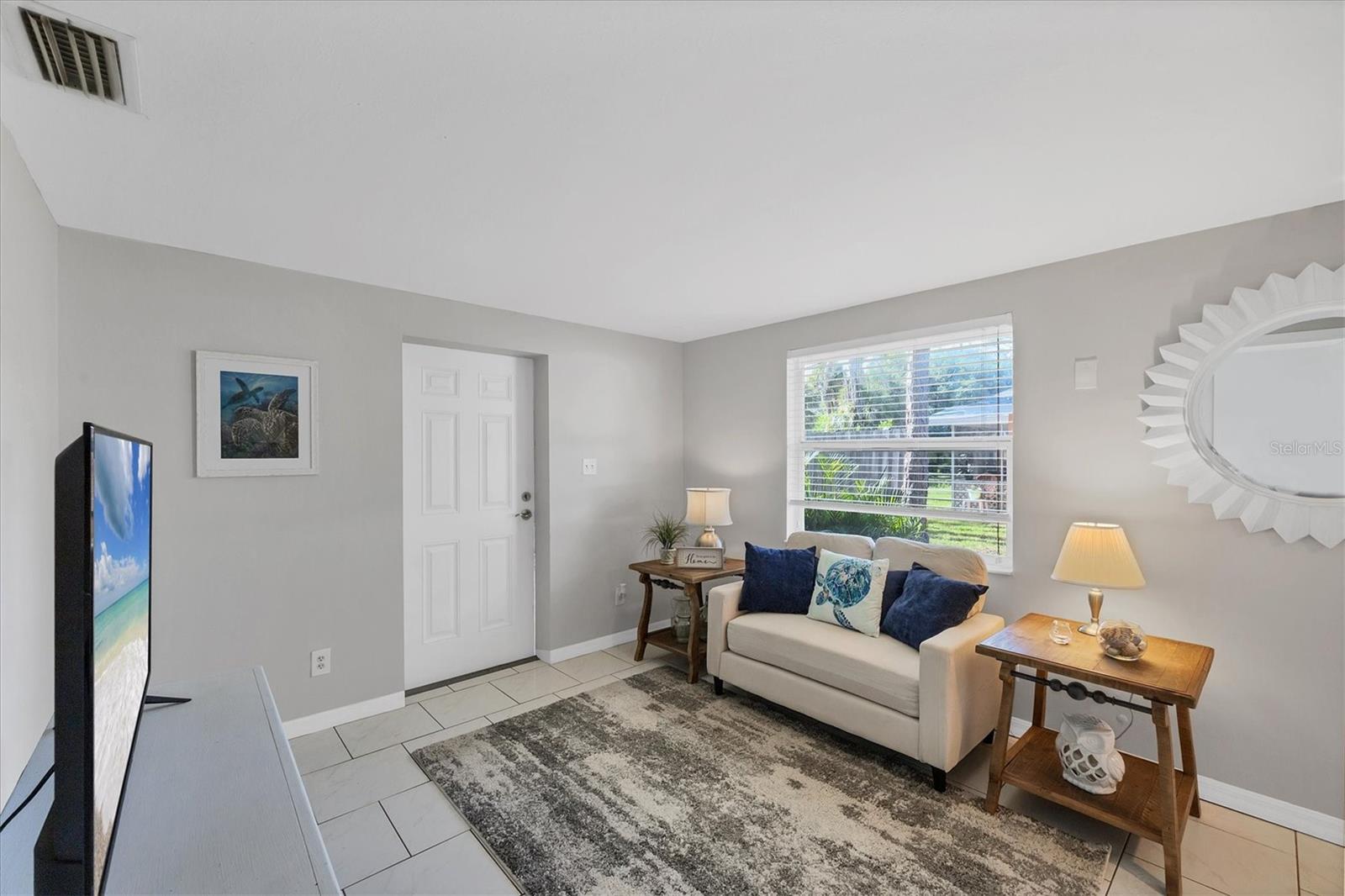 LAMPPS SUB OF LTS 81 & 82 - Residential Income