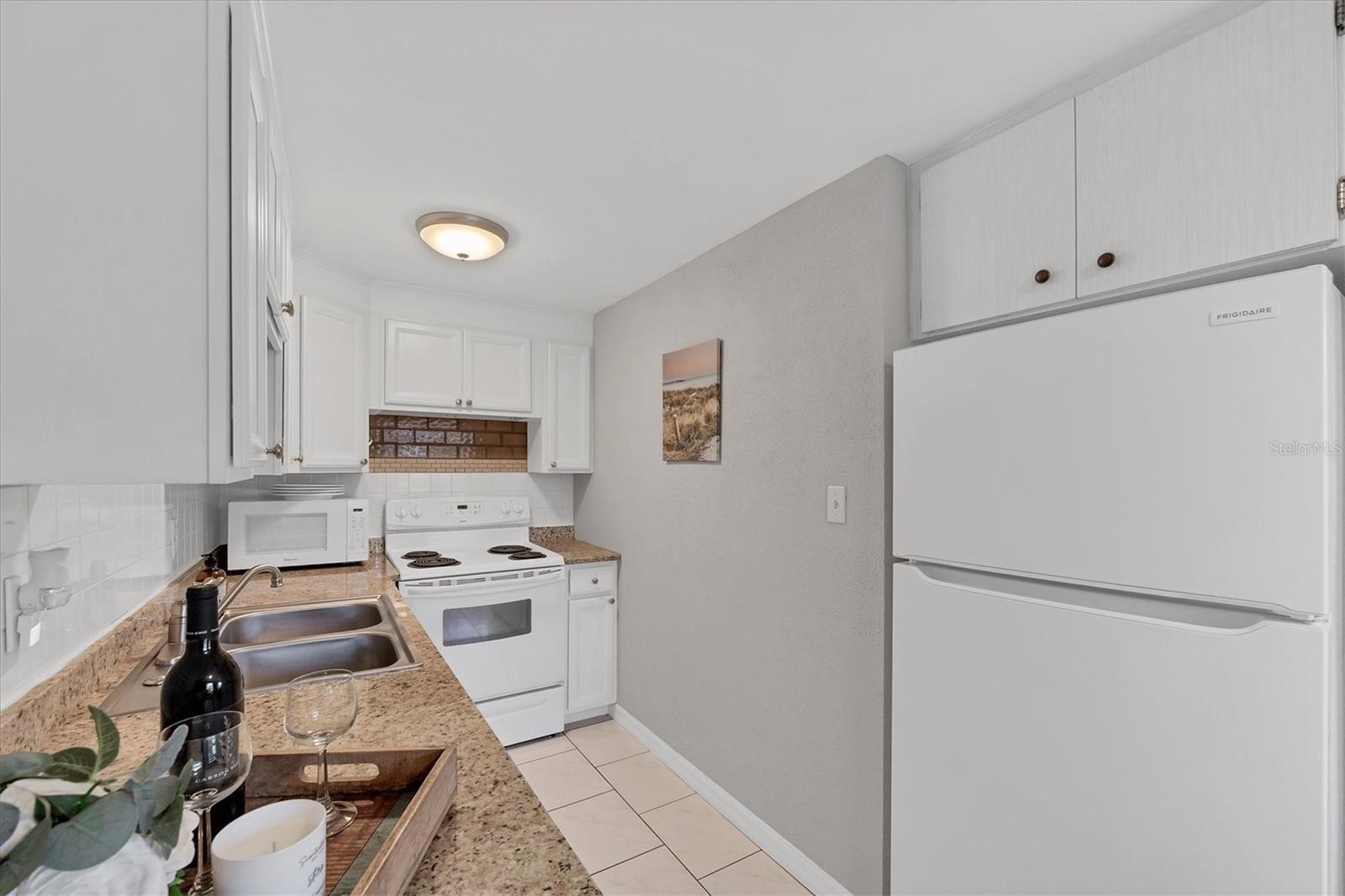 LAMPPS SUB OF LTS 81 & 82 - Residential Income