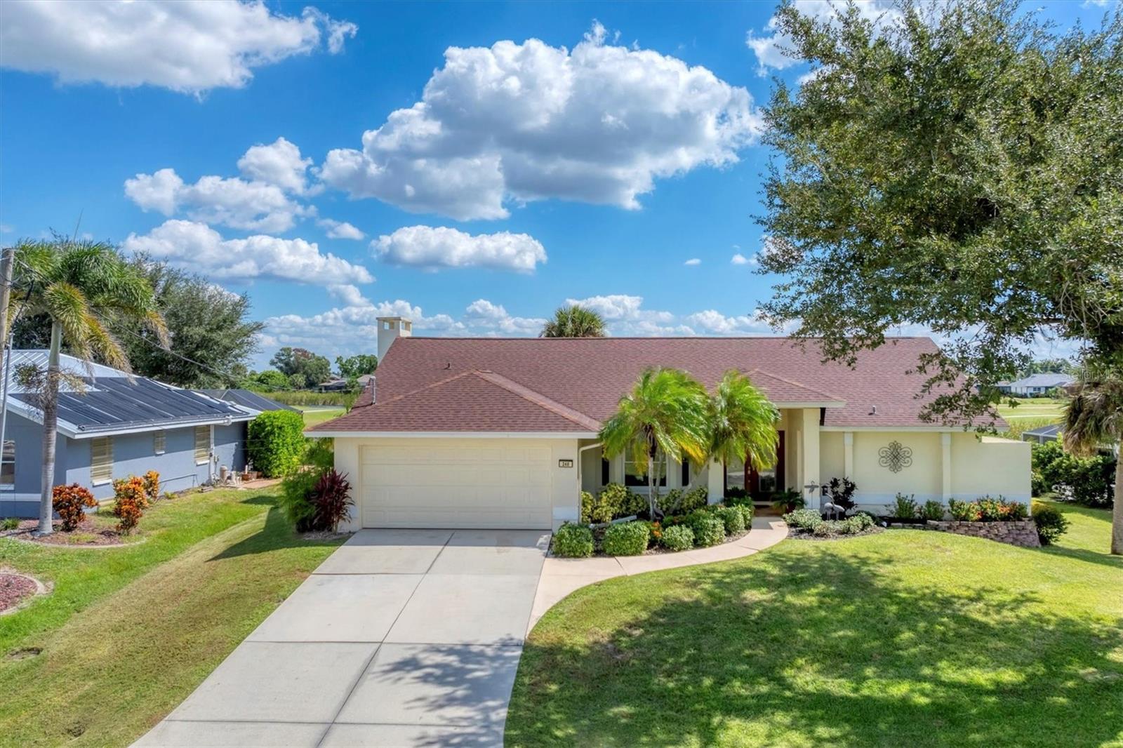 ROTONDA WEST PEBBLE BEACH - Residential