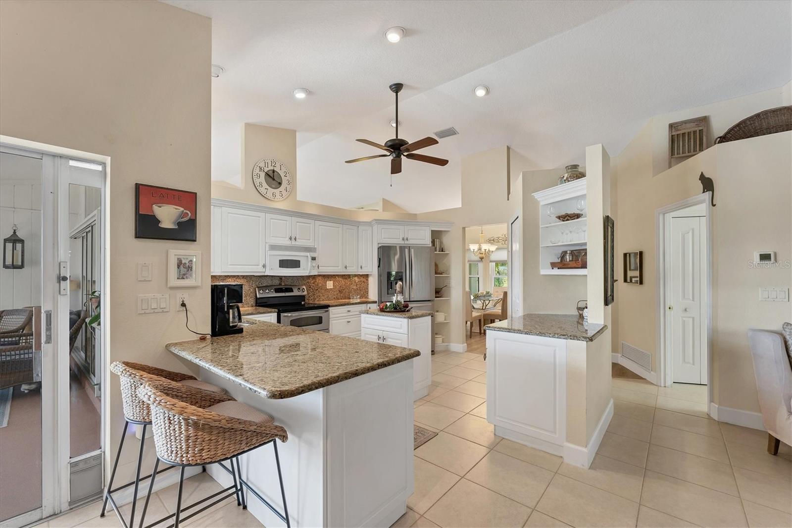 ROTONDA WEST PEBBLE BEACH - Residential