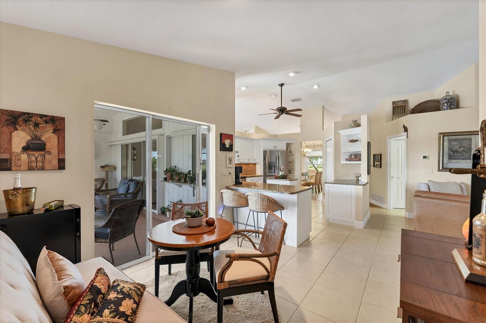 ROTONDA WEST PEBBLE BEACH - Residential