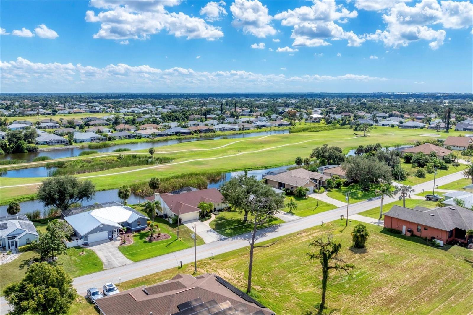 ROTONDA WEST PEBBLE BEACH - Residential