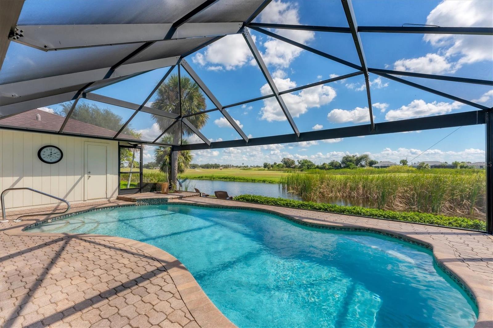 ROTONDA WEST PEBBLE BEACH - Residential