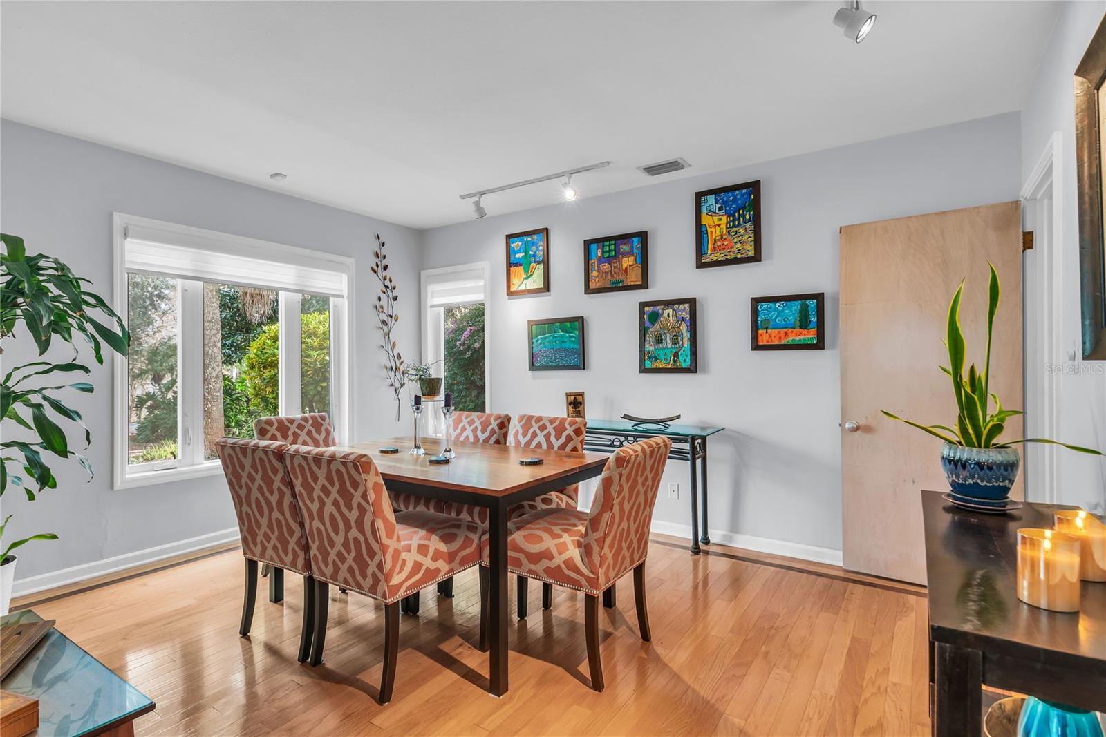 EDGEWATER ESTATES - Residential