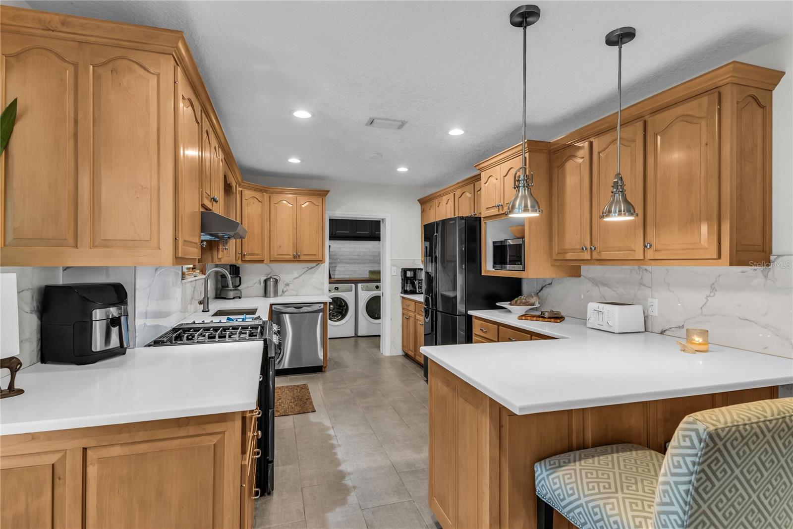 EDGEWATER ESTATES - Residential