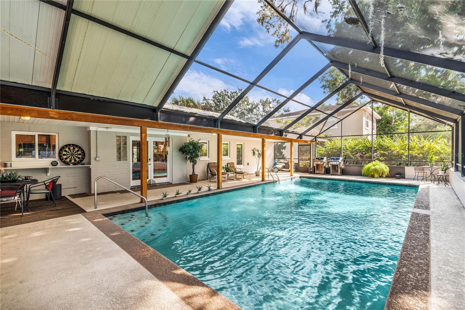 EDGEWATER ESTATES - Residential