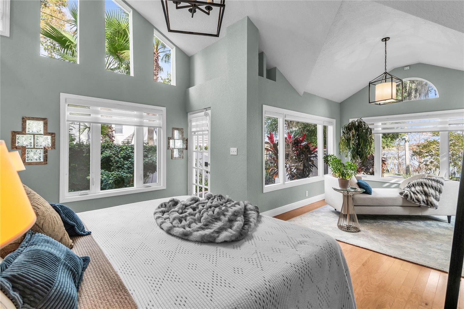 EDGEWATER ESTATES - Residential