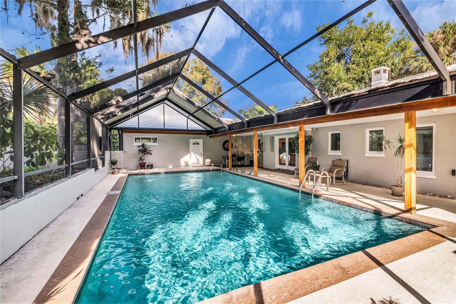 EDGEWATER ESTATES - Residential