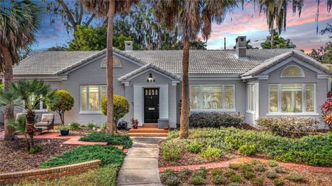 Photo of 854 Edgewater Drive, Orlando, FL 32804 (MLS # O6375151)