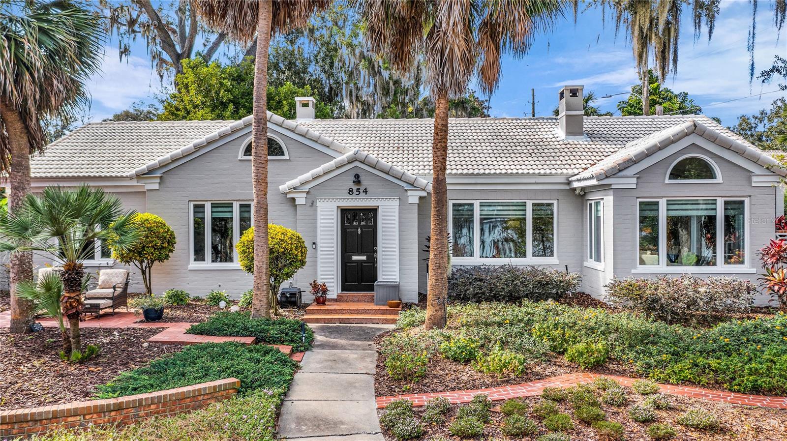 EDGEWATER ESTATES - Residential