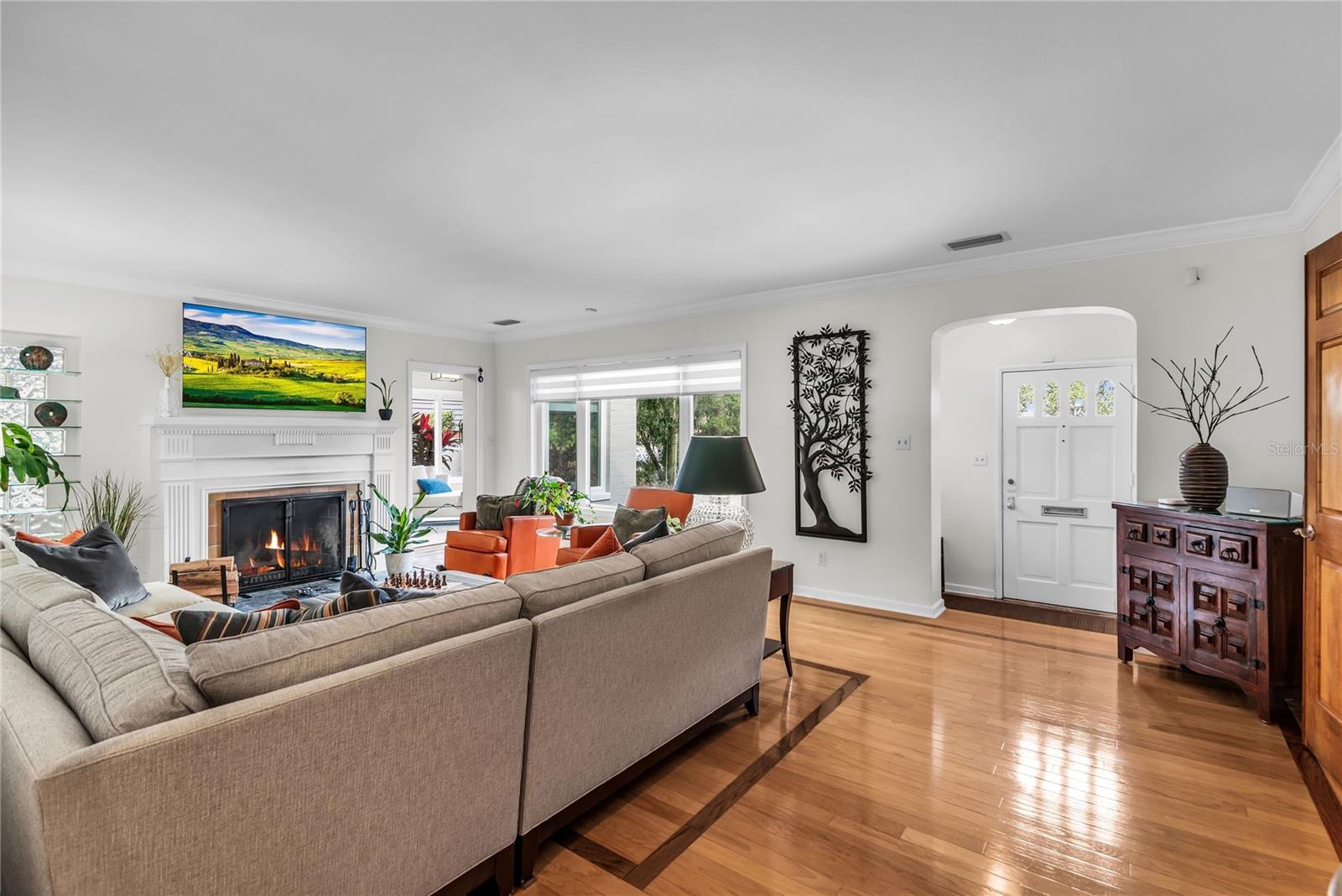 EDGEWATER ESTATES - Residential