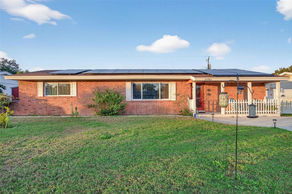 Photo of 11761 80th Avenue, Seminole, FL 33772 (MLS # TB8468752)