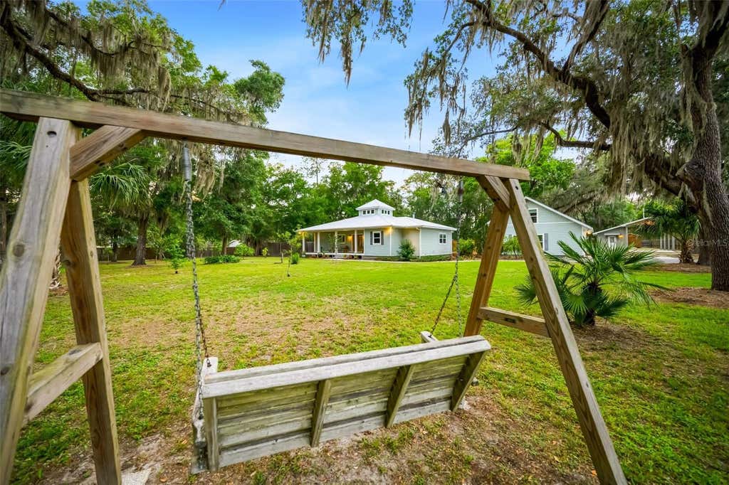 Photo of 2604 NW 31st Avenue, Gainesville, FL 32605 (MLS # GC540868)