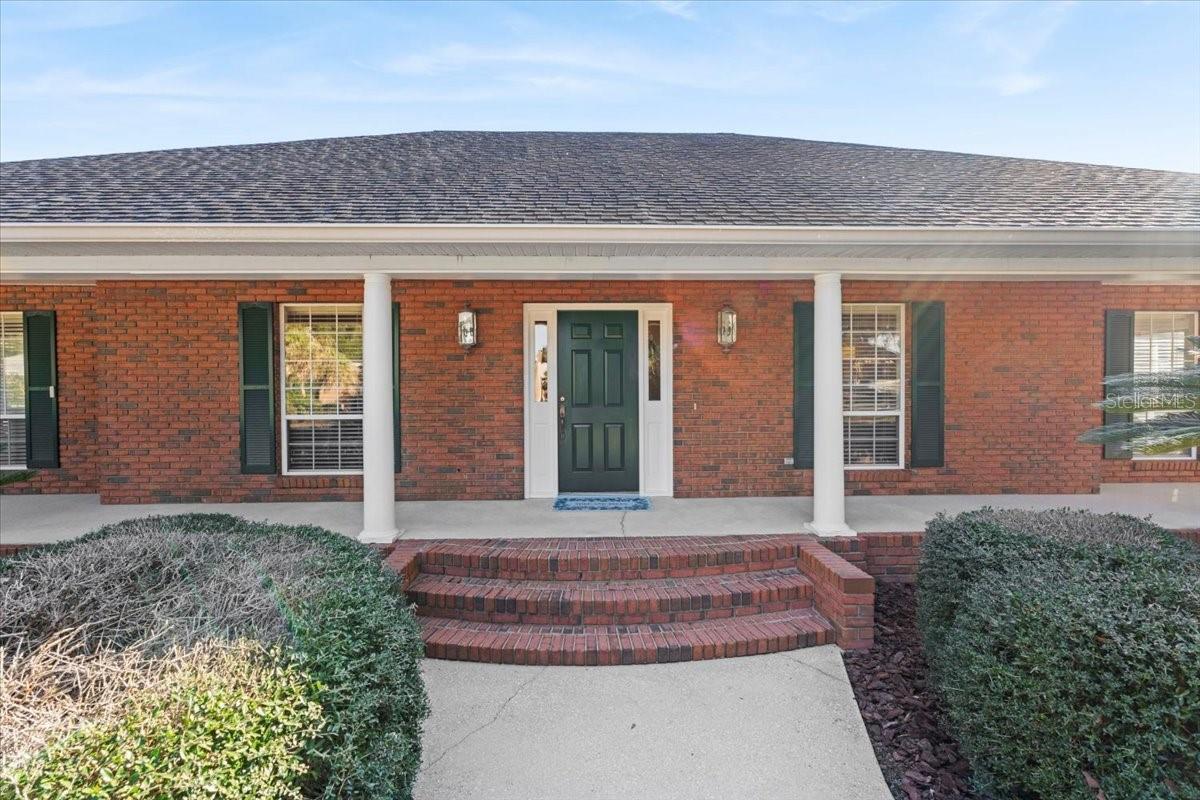 TWIN OAKS - Residential