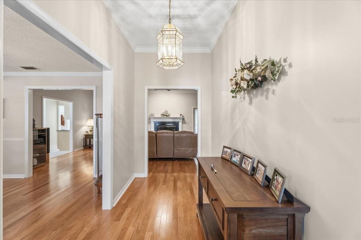 TWIN OAKS - Residential