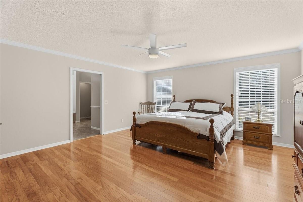 TWIN OAKS - Residential