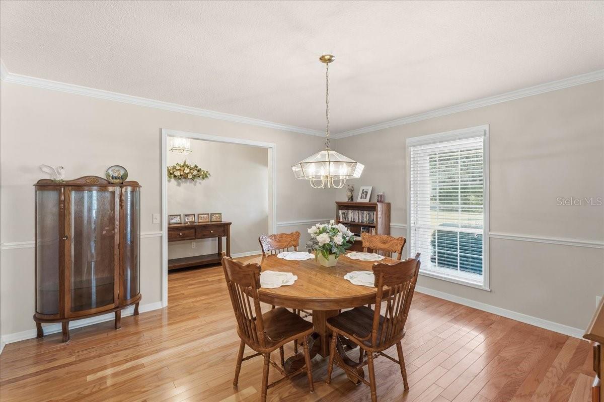 TWIN OAKS - Residential